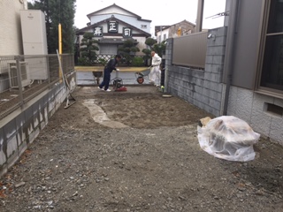 茨城県神栖市Ｍ様邸外構リフォームブロック積み目隠しフェンス上吊りゲートサイクルポート土間コンクリート打設