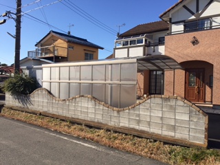 茨城県つくばみらい市Ｎ様邸カーポート側面パネル施工