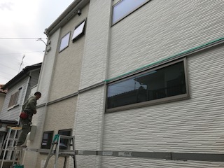 東京都国分寺市駐車場屋根設置工事テラスレボリューカーポート