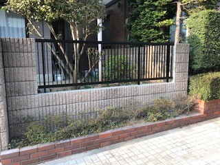 千葉県八千代市Ｔ様邸ブロック解体撤去処分フェンス取り付け